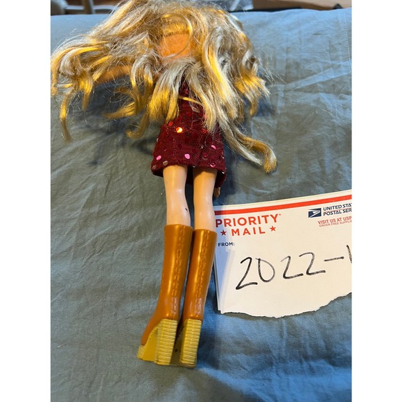 2001 First edition Yasmin? Bratz doll - Picture 3 of 4